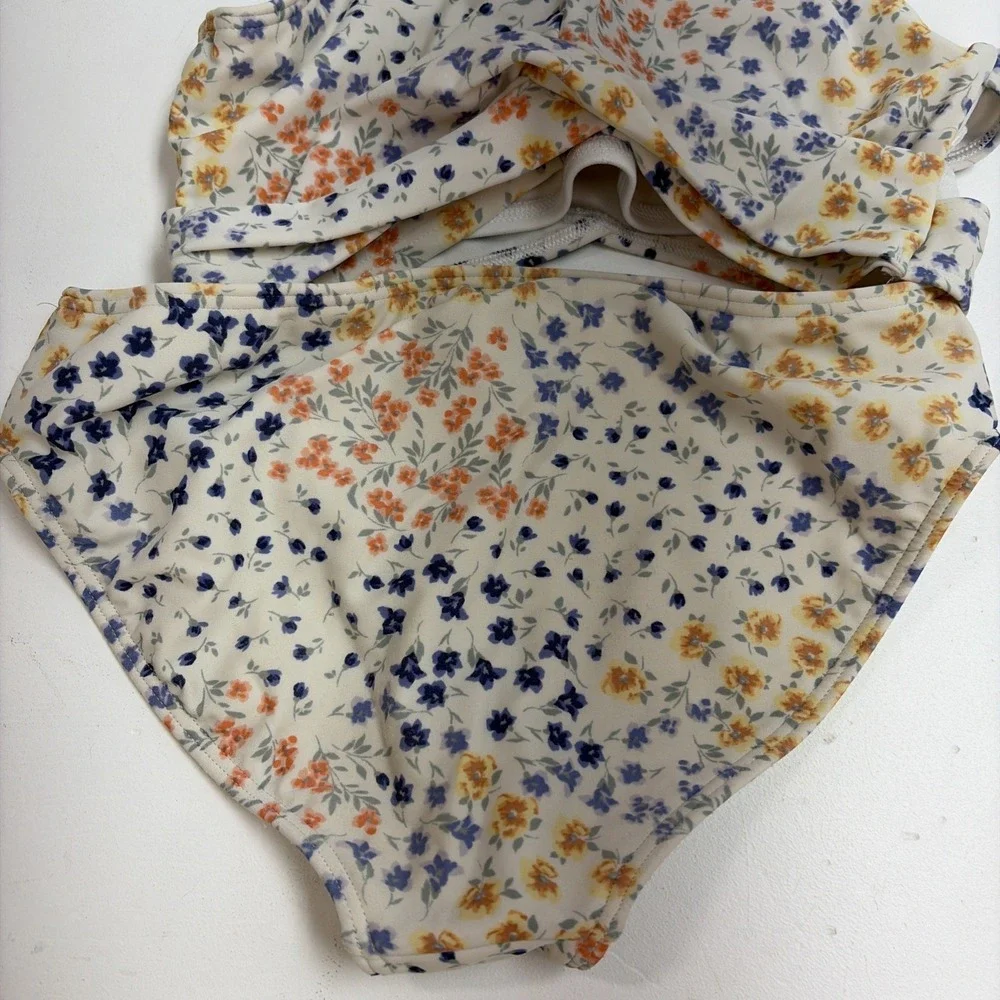 Abercrombie & Fitch Girl 11/12 Bikini White Small Pink Blue Flowers Summer Beach
